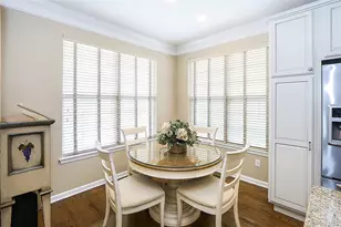 106 Victoria Pl, Melville, NY 11747 - Photo 10