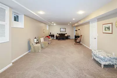 106 Victoria Place, Melville, NY 11747 - Photo 30