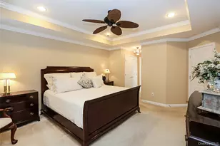 106 Victoria Pl, Melville, NY 11747 - Photo 18