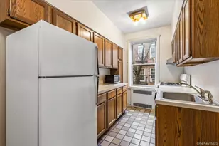 111-39 76th Rd, Forest Hills, NY 11375 - Photo 12