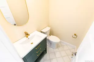 2910 Yale Pl, Baldwin, NY 11510 - Photo 24