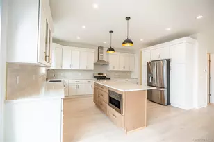 2910 Yale Pl, Baldwin, NY 11510 - Photo 6