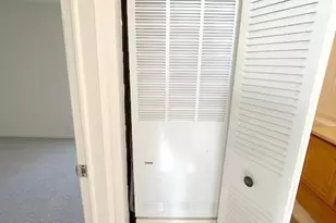 1661 Old Country Rd, Riverhead, NY 11901 - Photo 14