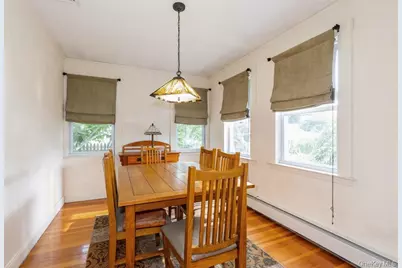 109 Roosevelt Avenue, Sayville, NY 11782 - Photo 6