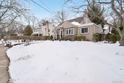 947 Glenwood Road, West Hempstead, NY 11552 - Photo 2