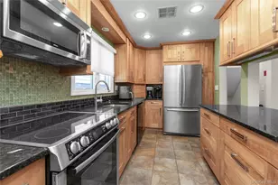 246-16 Cullman Ave, Little Neck, NY 11362 - Photo 6