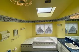 28 Willow Ridge Dr, Smithtown, NY 11787 - Photo 22