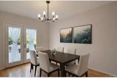 28 Willow Ridge Drive, Smithtown, NY 11787 - Photo 8