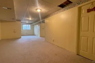 28 Willow Ridge Dr, Smithtown, NY 11787 - Photo 34