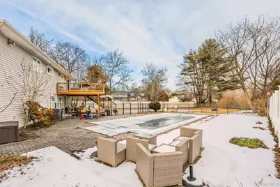 5 Metcale Lane, East Northport, NY 11731 - Photo 30