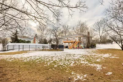 5 Metcale Lane, East Northport, NY 11731 - Photo 24