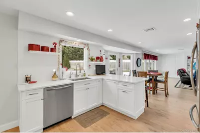 79 Amy Drive, Sayville, NY 11782 - Photo 12