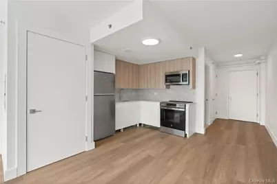 10 Lyon Place #503/5C, White Plains, NY 10601 - Photo 8