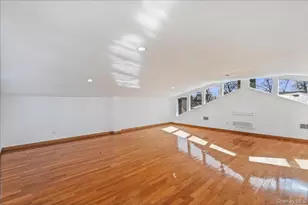 157-40 9th Ave, Whitestone, NY 11357 - Photo 32