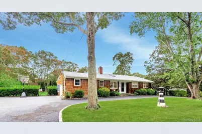 45 Sherwood Road, Hampton Bays, NY 11946 - Photo 32