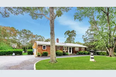 45 Sherwood Road, Hampton Bays, NY 11946 - Photo 2