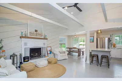 45 Sherwood Road, Hampton Bays, NY 11946 - Photo 14