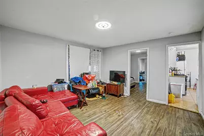 420 S 9th Avenue, Mount Vernon, NY 10550 - Photo 6