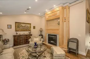 3012 Mandalay Beach Rd, Wantagh, NY 11793 - Photo 12