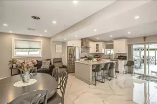 3012 Mandalay Beach Rd, Wantagh, NY 11793 - Photo 6