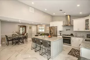 3012 Mandalay Beach Rd, Wantagh, NY 11793 - Photo 4