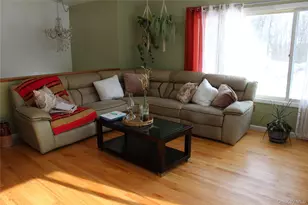 20 Patrick Dr, Bloomingburg, NY 12721 - Photo 10