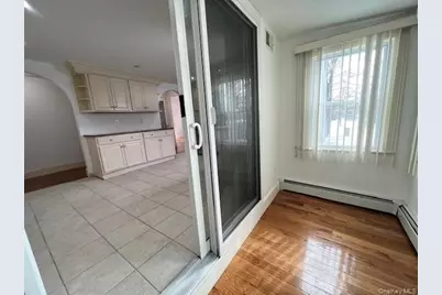 11 Walnut Avenue, Pelham, NY 10803 - Photo 8