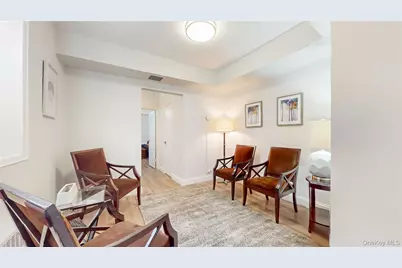 11045 71st Road #PS2, Forest Hills, NY 11375 - Photo 12