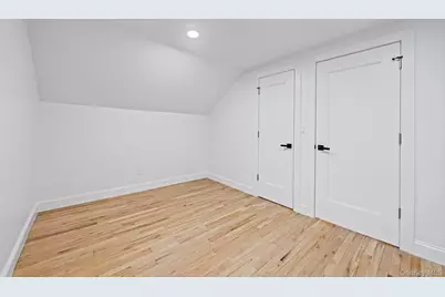 41 Nancy Place, Massapequa, NY 11758 - Photo 18