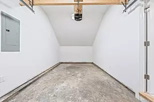 41 Nancy Pl, Massapequa, NY 11758 - Photo 26