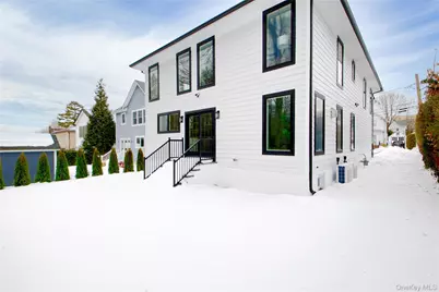 30 4th Street, Manhasset, NY 11030 - Photo 40