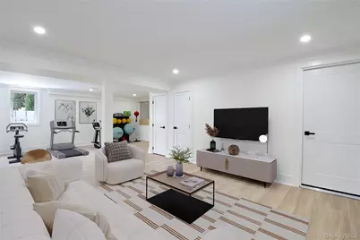 30 4th Street, Manhasset, NY 11030 - Photo 34