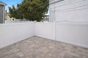 6 Clark St, Long Beach, NY 11561 - Photo 20