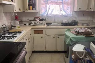 1427 Needham Ave, Bronx, NY 10469 - Photo 4