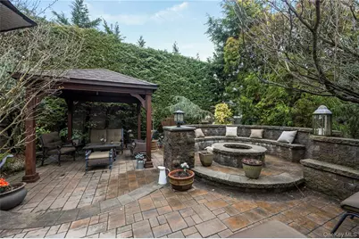 3391 Lawrence Avenue, Oceanside, NY 11572 - Photo 24