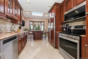 3391 Lawrence Ave, Oceanside, NY 11572 - Photo 4