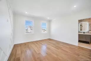 43 W Cabot Ln, Westbury, NY 11590 - Photo 24