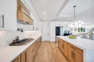 43 W Cabot Ln, Westbury, NY 11590 - Photo 6