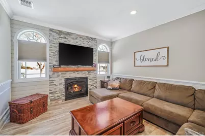 24 Embassy Road, Selden, NY 11784 - Photo 18