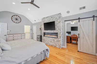 24 Embassy Road, Selden, NY 11784 - Photo 22