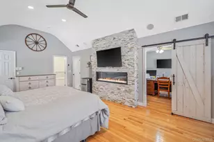 24 Embassy Rd, Selden, NY 11784 - Photo 22