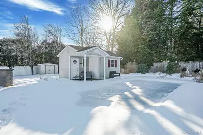 24 Embassy Road, Selden, NY 11784 - Photo 44