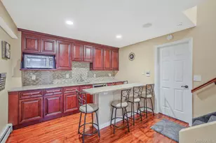 24 Embassy Rd, Selden, NY 11784 - Photo 32