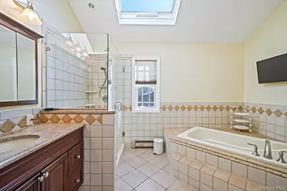 24 Embassy Road, Selden, NY 11784 - Photo 24