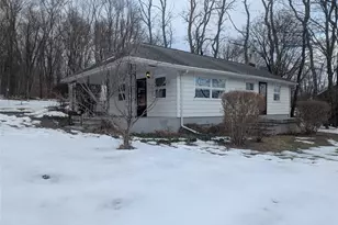 2 Quannacut Rd, Pine Bush, NY 12566 - Photo 4