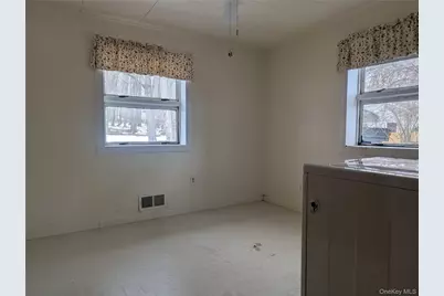 2 Quannacut Road, Pine Bush, NY 12566 - Photo 16