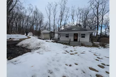 2 Quannacut Road, Pine Bush, NY 12566 - Photo 1