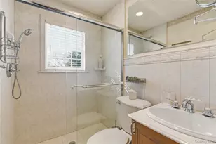 4 Peachtree Ln, Roslyn, NY 11576 - Photo 28