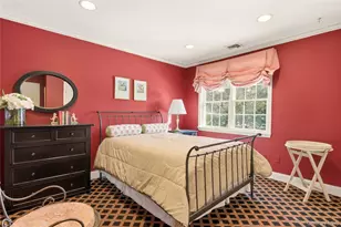 4 Peachtree Ln, Roslyn, NY 11576 - Photo 26