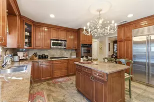 4 Peachtree Ln, Roslyn, NY 11576 - Photo 14